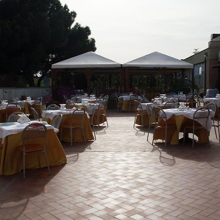 Villa Eur Parco Dei Pini Рим Экстерьер фото